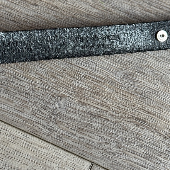 rag & bone

Boyfriend Leather Belt - Picture 2 of 2